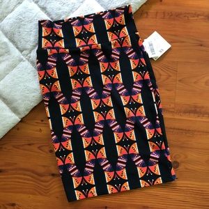 LuLaRoe Cassie Butterfly Skirt Size XS